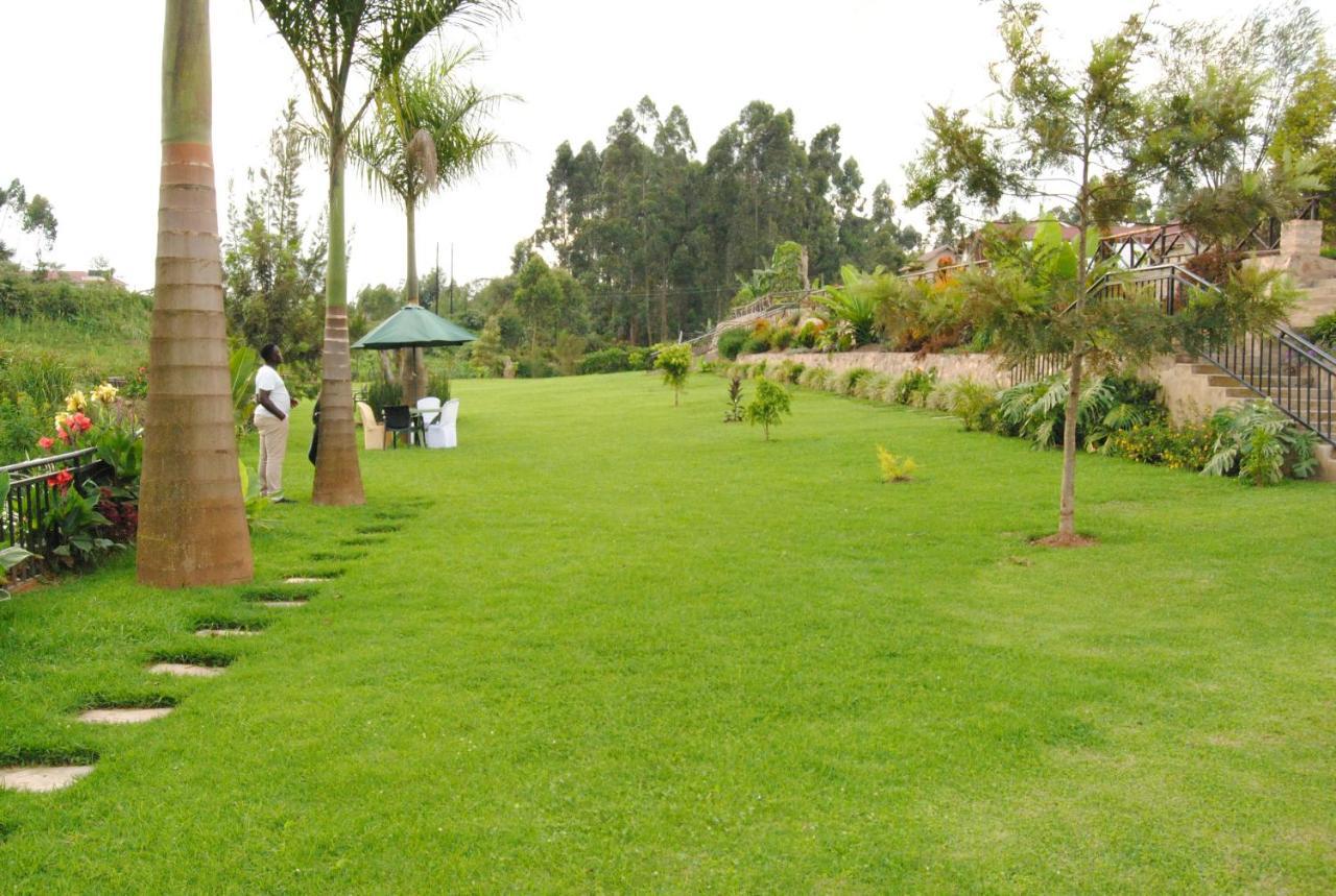 Riverside Resort Hotel Kabale 外观 照片