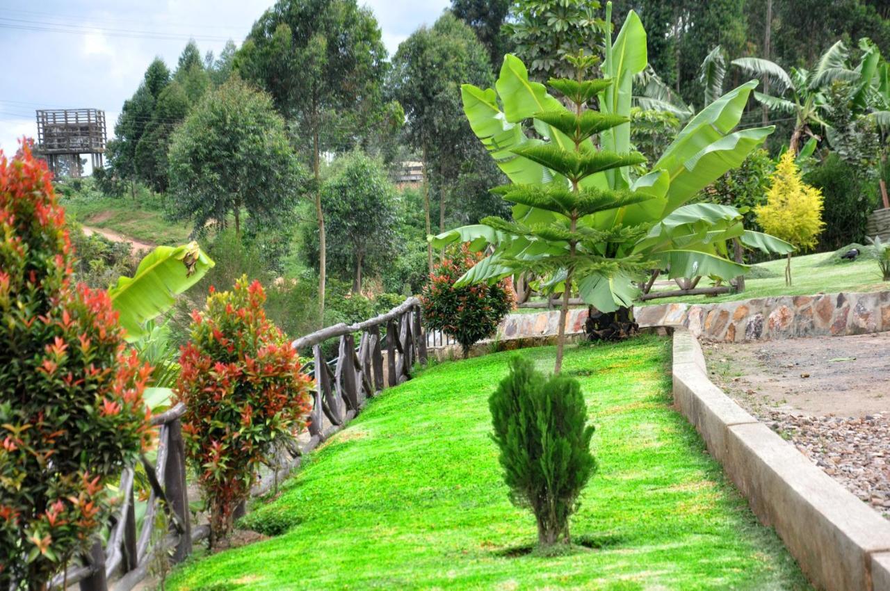 Riverside Resort Hotel Kabale 外观 照片